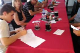 Súťaž mladých včelárov