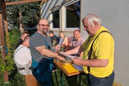 Súťaž mladých včelárov